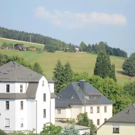 Am Balkon Des Erzgebirges Apartment Bernsbach Exterior photo