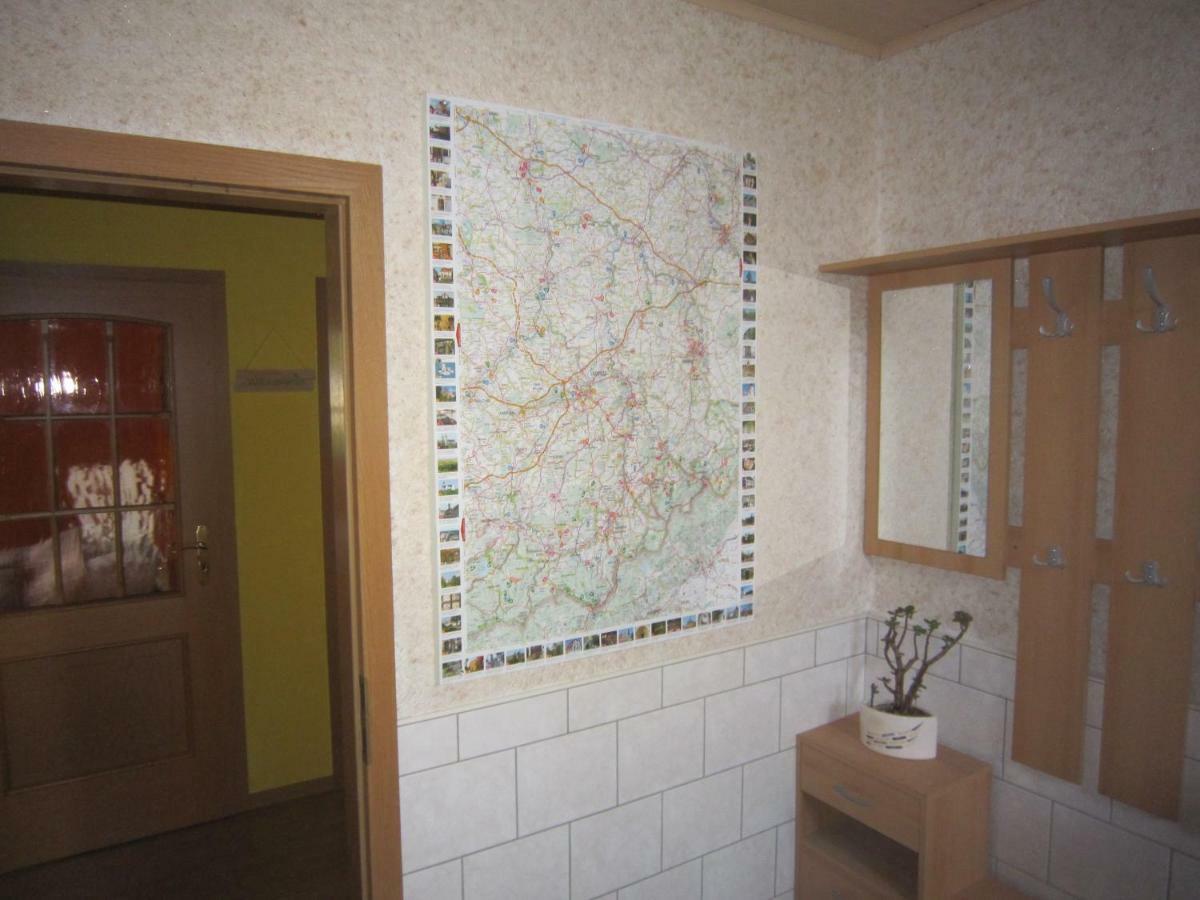 Apartment Am Balkon Des Erzgebirges Bernsbach